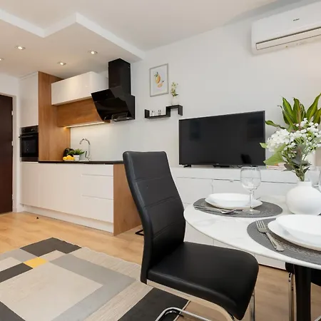 Bruna Metro Pole Mokotowskie By Renters Appartement